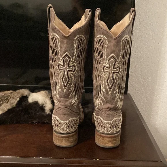 Corral Boots size 6 M. Weathered Grey, beige/white. - Picture 7 of 7